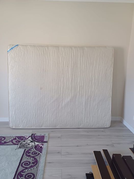 Продам матрас, 160*200