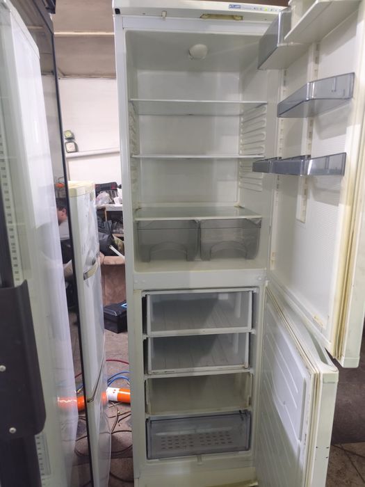 Продам холодильник