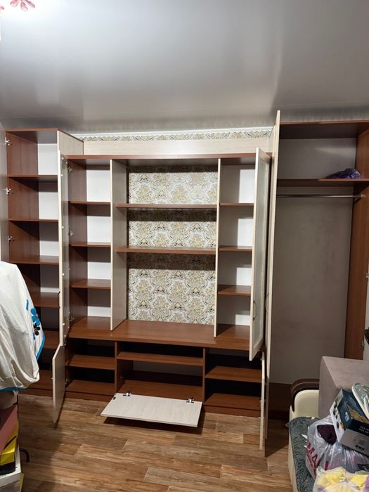 Горка стенка в зал