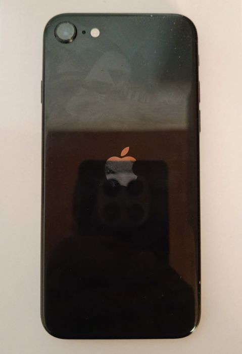 iPhone Se 2 sotiladi