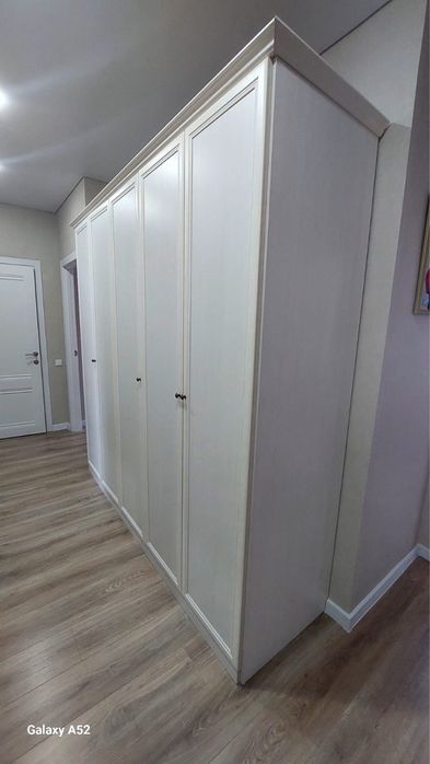 Шкаф  продается
