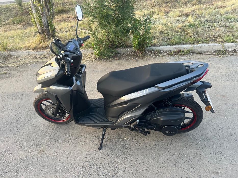 Продам скутер sonlink