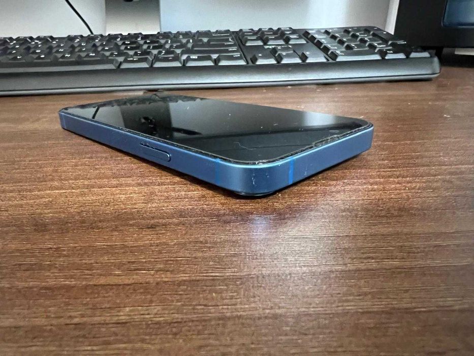 iPhone 13 mini 256 GB albastru impecabil