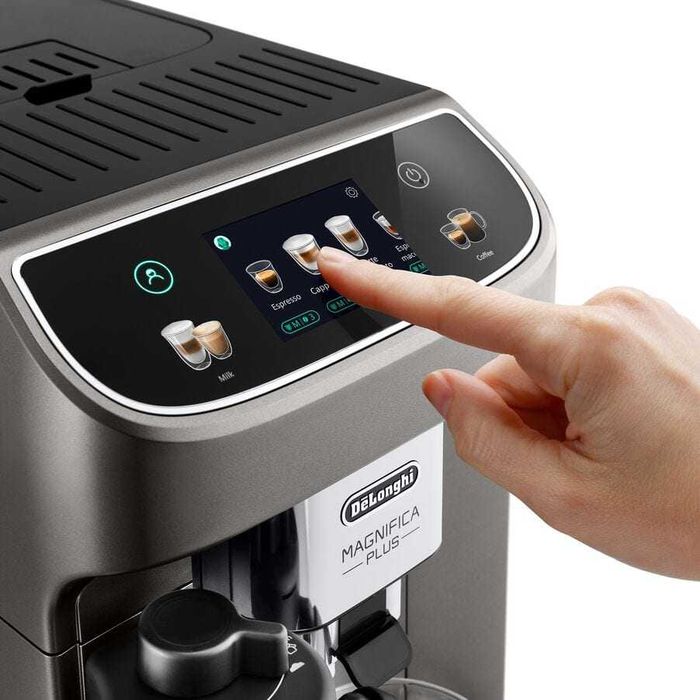 Espressor automat De’Longhi Magnifica Plus ECAM320.70.TB, 18 bauturi, carafa pentru lapte, Tehnologie LatteCrema, 1450W, 15 bar, Gri inchis