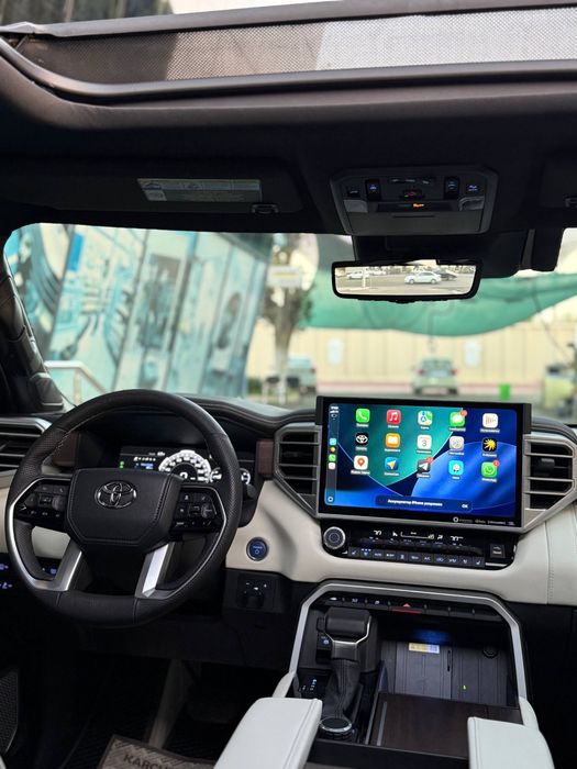 Toyota Sequoia Capstone