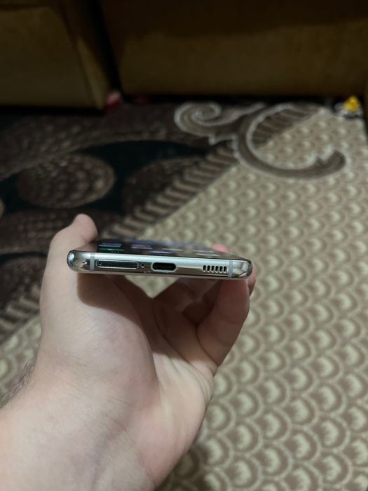 Samsung S21 5G продаю срочно