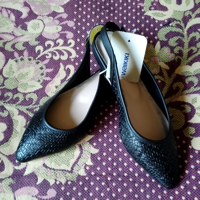 Продаю новые босоножки (Турция)