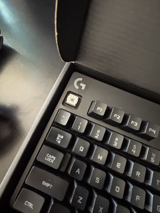 Logitech g pro keyboard