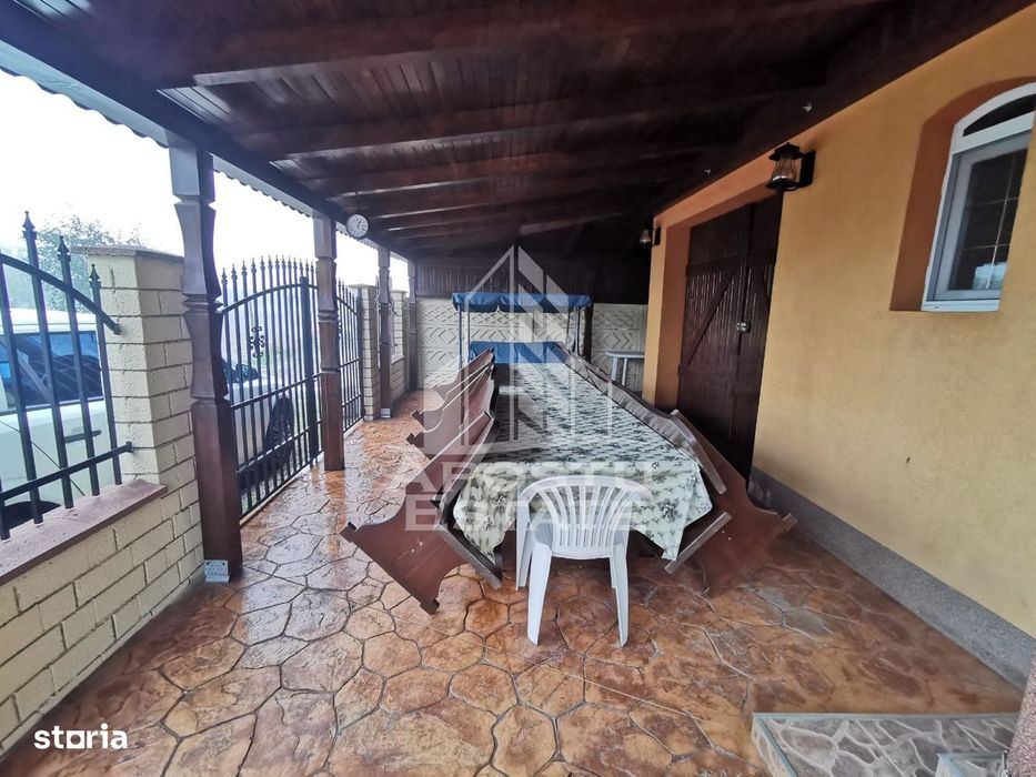 Casa individuala cu 4 camere,garaj si teren generos,Sanmihaiul German