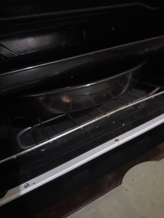 Микроволновая печь, духовка