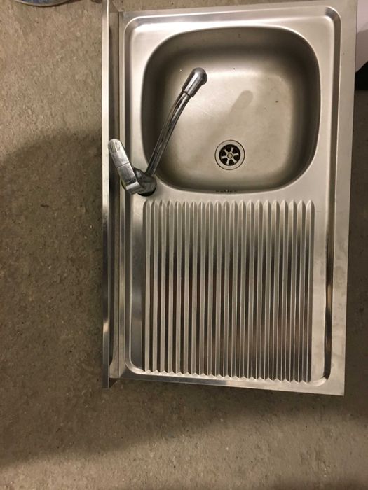Vand chiuveta  inox de bucatarie