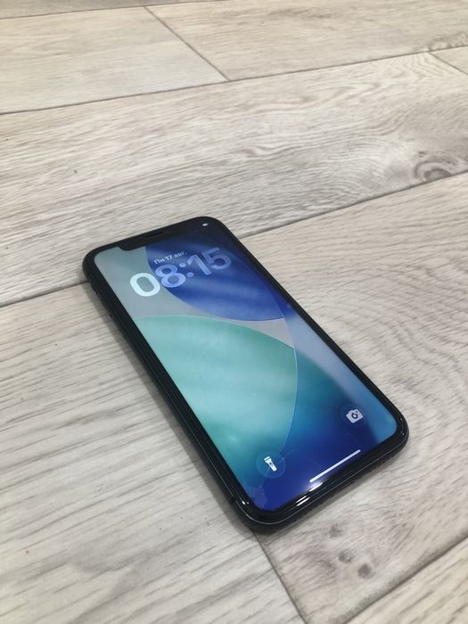 Продам айфон 11 64gb