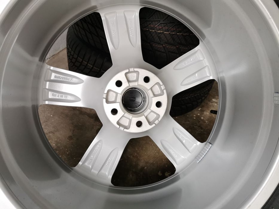 Jante originale Audi Q8 Q7 E-Tron Tuareg 255/50R20 Iarna Noi