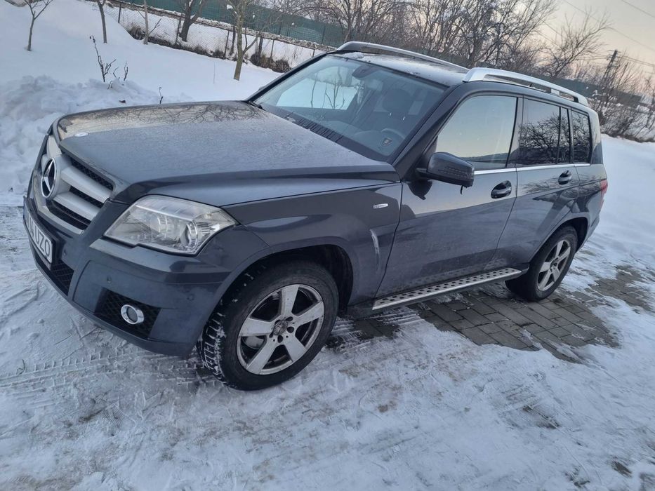Se vinde MERCEDES-BENZ GLK din 2010, motor 2,2, 4x4, cu 170 CP