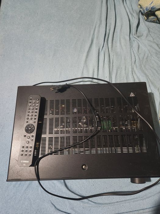 Усилвател yamaha a-s201 /ямаха/