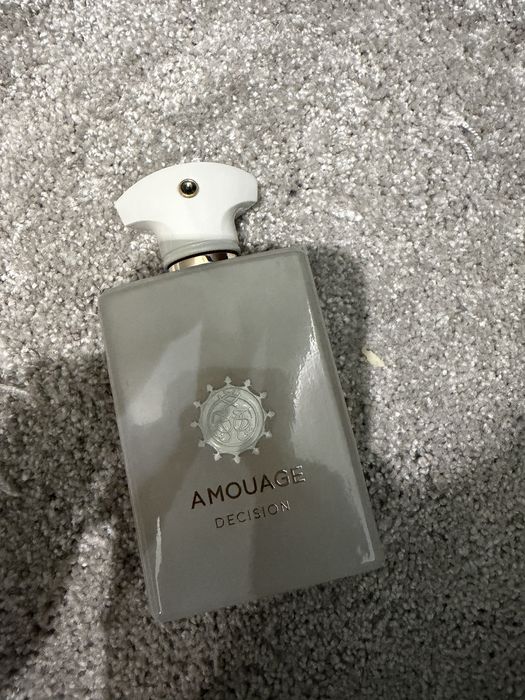 Парфюм Amouage Decision
