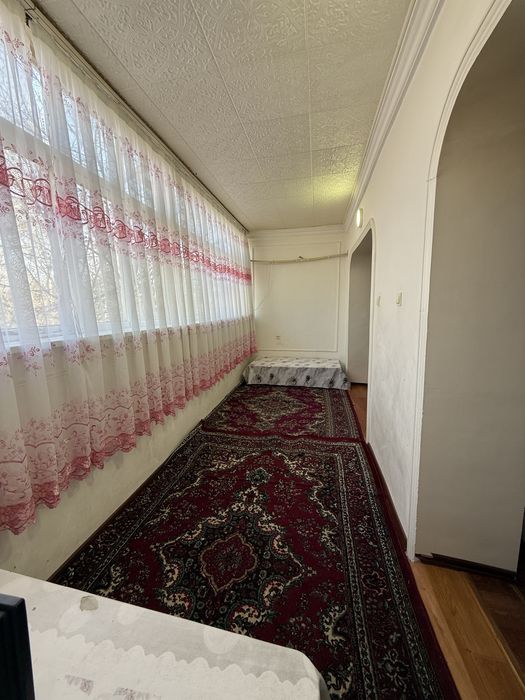 Микрайон 77 серий 3 хоналик квартира сотилади3 этаж 6 метр балкон