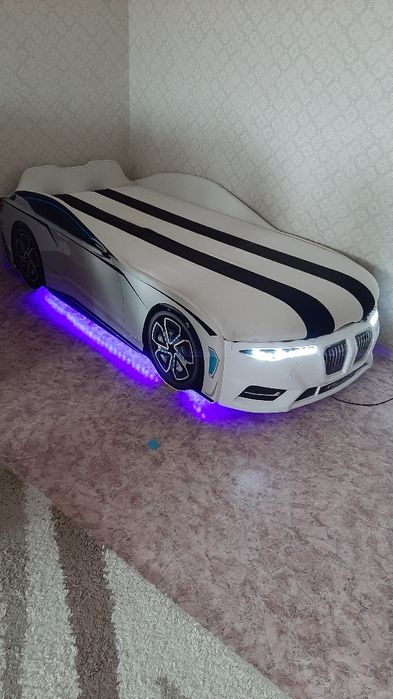 Продам кровать машину