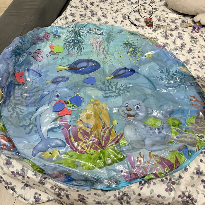 Надувной бассейн для кошек и детей