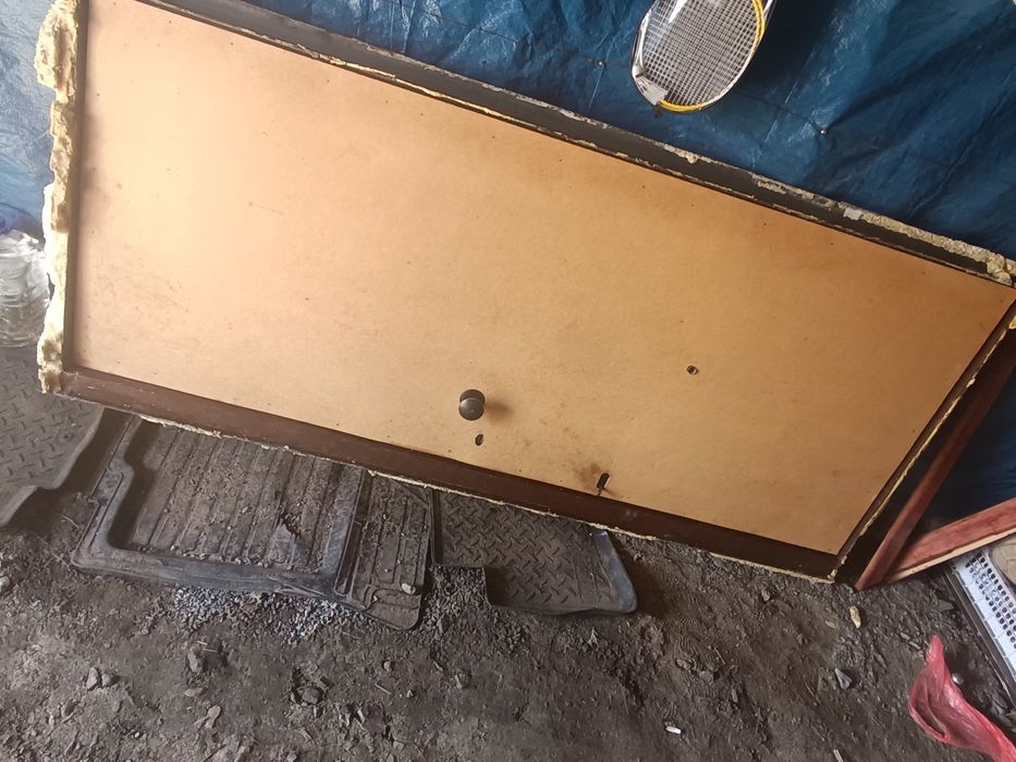 Продам дверь железную