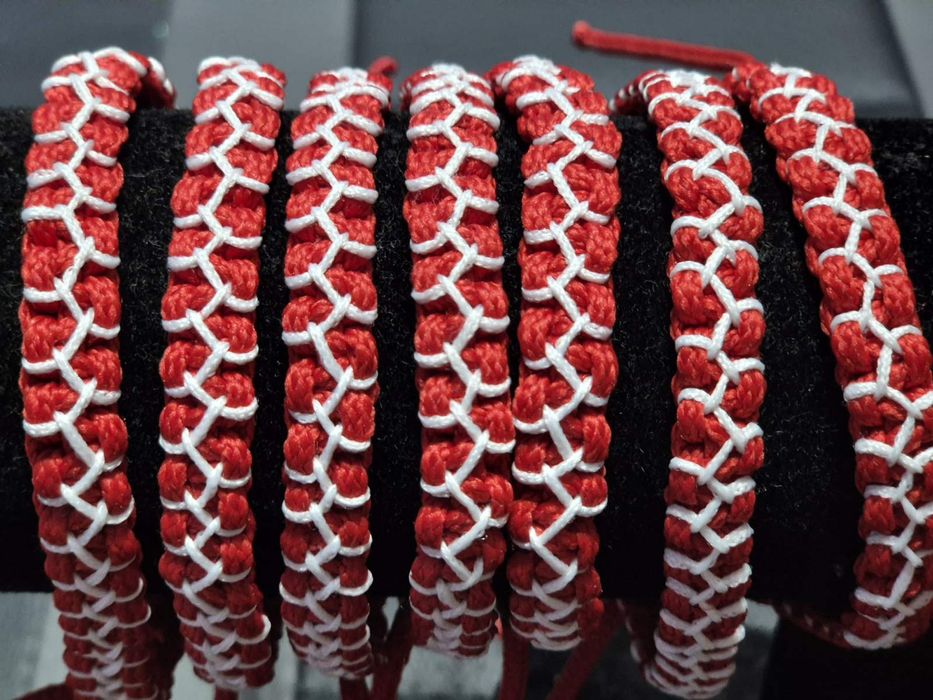 Мъжки модели мартеници