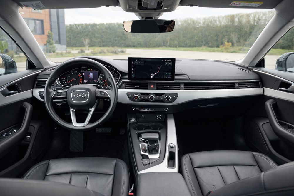 Audi A5 2022, Matrix LED/PIELE, 115000 KM / Fara Daune