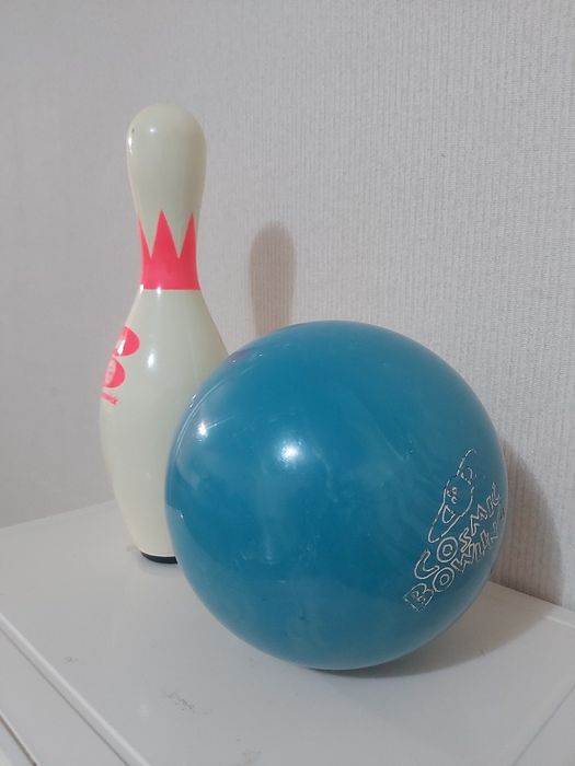 Продаётся шар боулинг и кегля