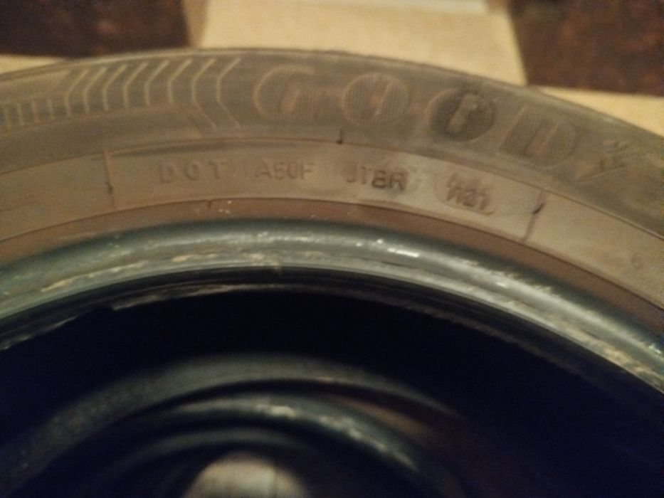 Летни гуми Goodyear в много добро състояние 205/55/ 16 цола