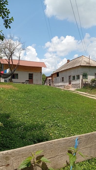 Casa de vânzare  în Vlădești arges