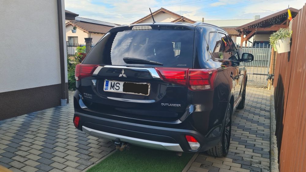 MITSUBISHI Outlander 2016 — imagine 4
