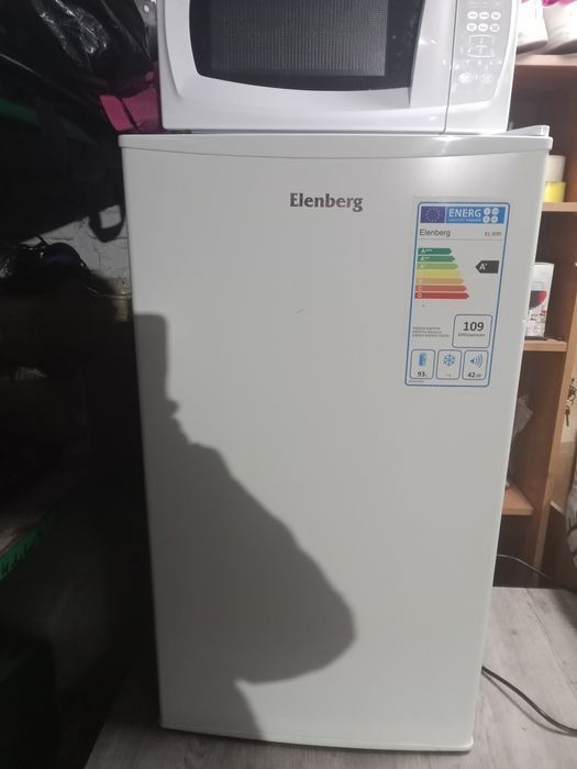 Продаю холодильник