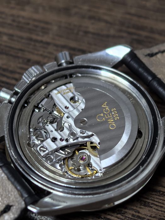 Ceas Omega Speedmaster Chronograph Broad Arrow