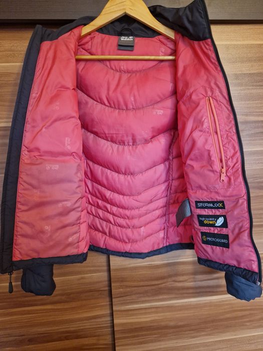 Дамско яке Jack Wolfskin XS