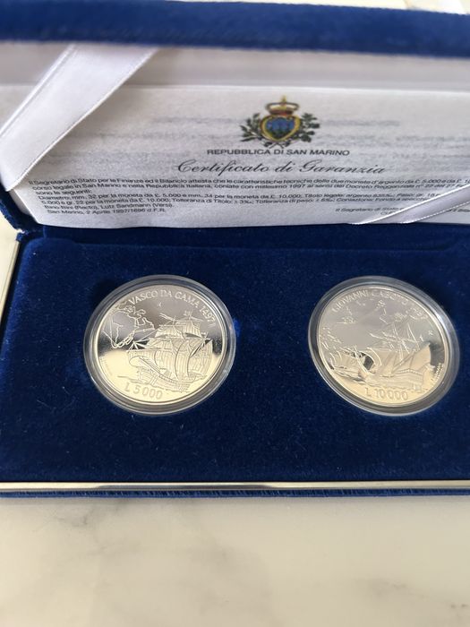 Сребърни инвестиционни монети