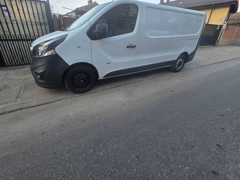 Opel Vivaro 2016 L2 Long 1.6CDTI 120CP Euro5