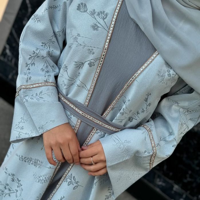 Продам женские абайки