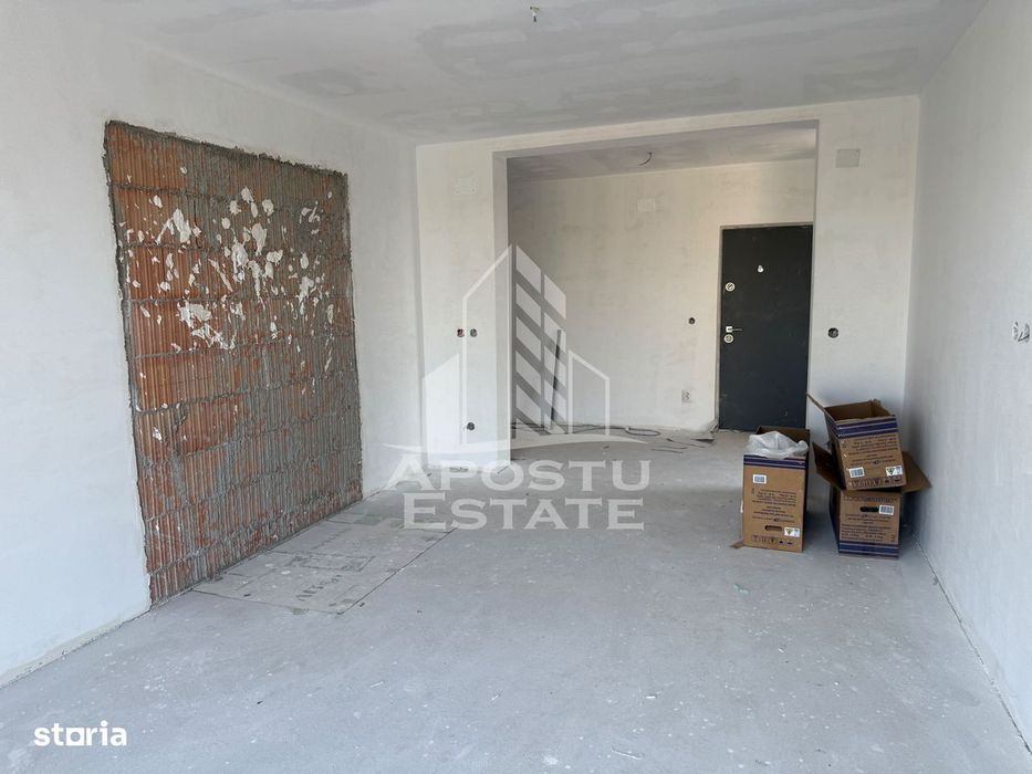 Apartament in Ghiroda tip PENTHOUSE la doar 5 minute de Timisoara