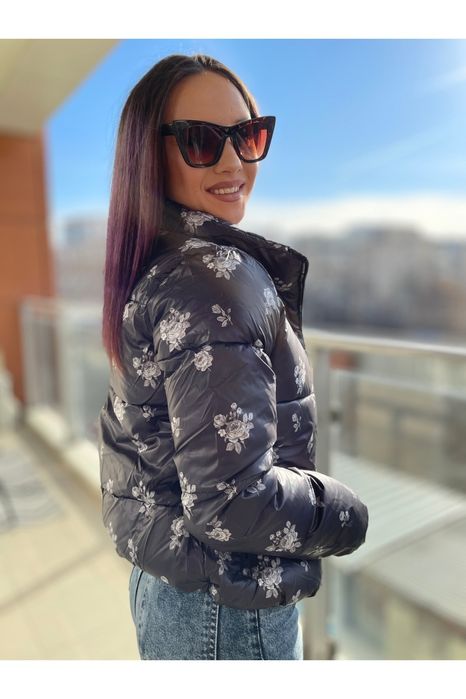 Куртки зима осень.