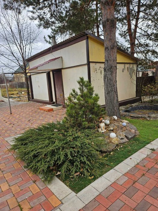 Продам  кирпичный коттедж