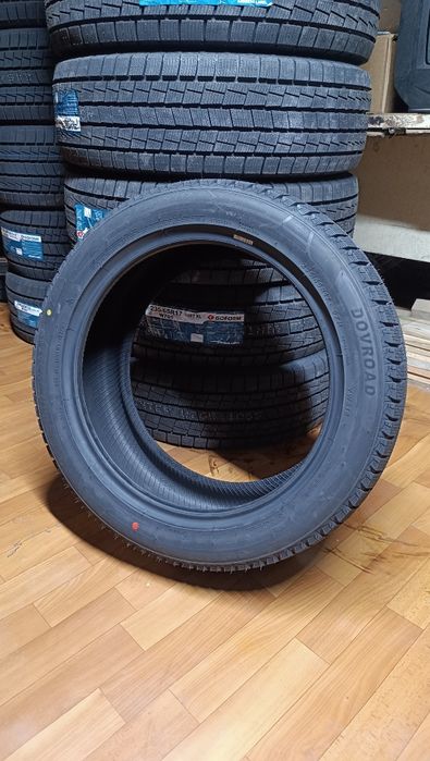 235/45R17  DOVROAD