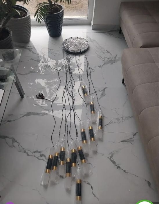 Lustra candelabru suspendat