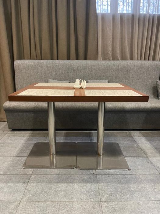 Столы для кафе и ресторана