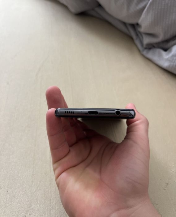 Самсунг А52  128Гб  5G