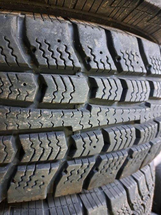 4 anvelope 225/75 R16 Cooper Discoverer profil 9 mm