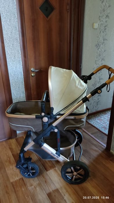 Продам коляску зима-лето