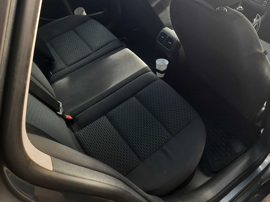 VOLKSWAGEN Golf 2010 — imagine 3