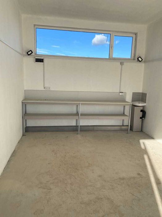 Дава се под наем Гараж / Паркомясто в Омуртаг - 30 кв.м за 178.5 € - Снимка #1