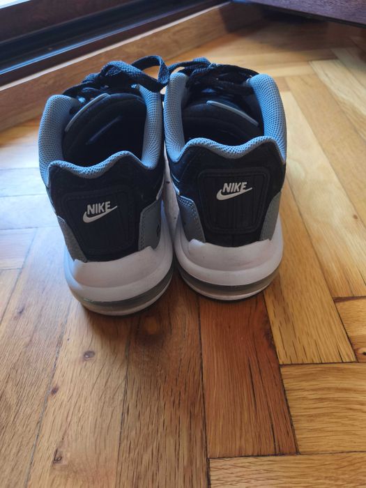 Маратонки Nike air max 42 номер