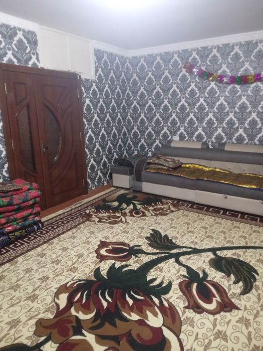 3 xonali kvartira sotiladi