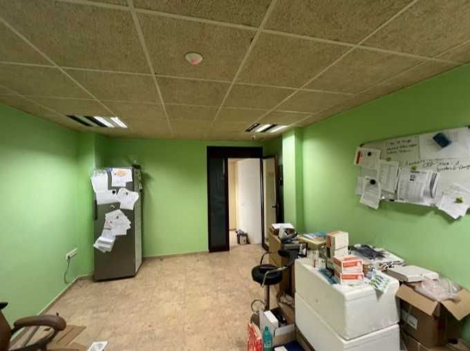 Дава се под наем Офис в София, Център - 59 кв.м за 825 € - Снимка #2